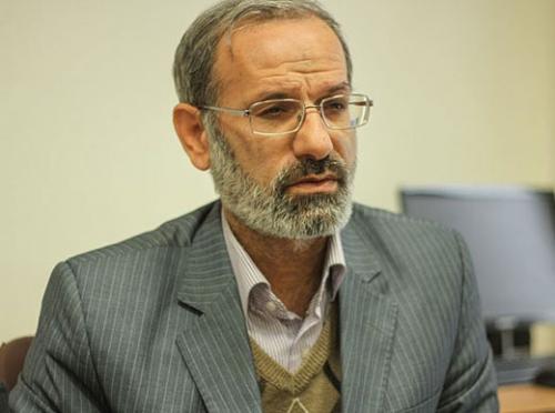 پس از آزادسازی عراق نیروهای نظامی آمریکا بمانند یا بروند؟