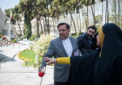 آخوندی را از خدمت منفصل کنید 