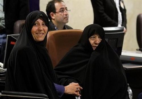 همسر و دختر هاشمی رفسنجانی به انگلیس رفتند 