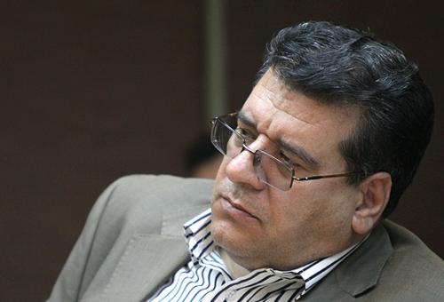 مدیر بازنشسته دوتابعیتی با مدرک دیپلم در نهاد ریاست جمهوری انتصاب شد!