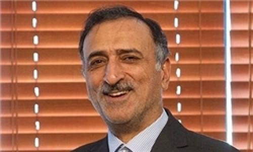 آیا مفرهای قاچاق در گمرک باز است؟/تناقض و اهمال در پرونده واردات دختر آقای وزیر