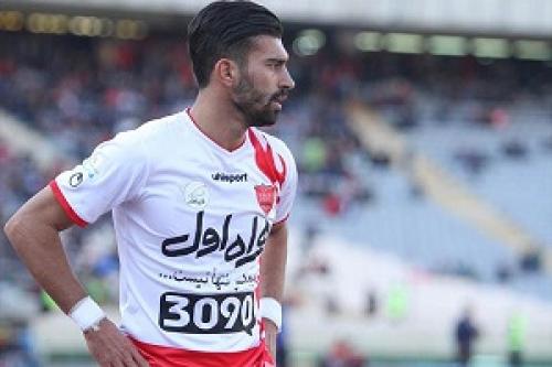 سوپرایزه منصوریان دراستقلال رونمایی شد:سوگلی پرسپولیس رسما به استقلال پیوست/بازیکن اخراجی سرخ پوشان در حال امضا قرارداد با استقلال/بمب سرخ پوشان دراستقلال منفجر شد