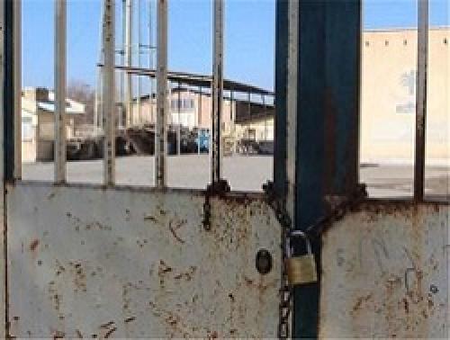 تعطیلی کارخانه کاشی جم