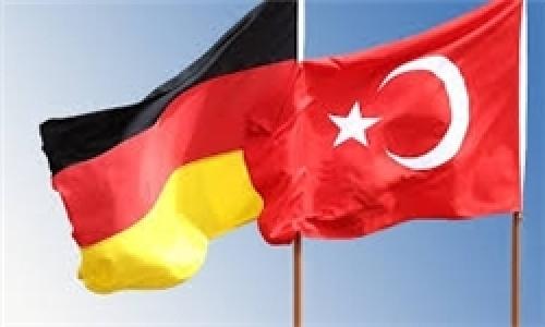 آلمان به نظامیان ترکیه پناهندگی داد
