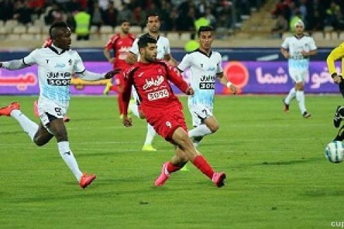 خبرهای درگوشی از پرسپولیس منتشرشد:ستاره جنجالی و پرسرصدای استقلال رسما سرخ پوش می شود/اقدام جالب برای خرید دومین بازیکن استقلال/منصوریان درشوک فرورفت