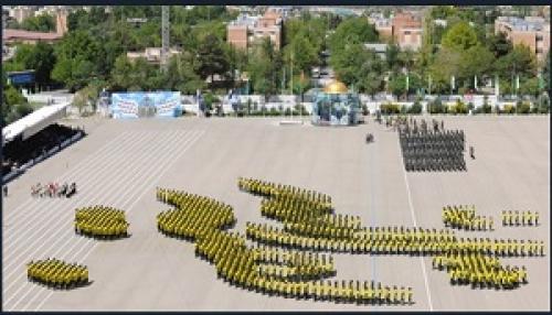 نماهنگ/ مراسم دانش‌آموختگی دانشجویان دانشگاه افسری با حضور فرمانده کل قوا