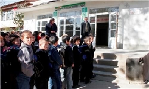 خیز عربستان برای مدارس تاجیکستان
