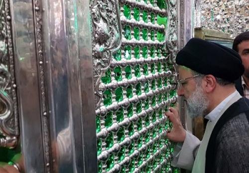 حجت‌الاسلام رئیسی پس از شرکت در انتخابات، به زیارت حضرت عبدالعظیم حسنی مشرف شد 