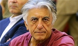 از امروز همه ما پرسشگریم/هنرمندان، مطربان آماده به خدمت وزارت نیستند که به اشاره‌اى خوش رقصى کنند!