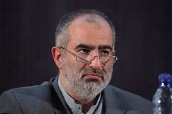 آقای آشنا! آنچه گفتید خودتان لایق آنید/شما در کارتان که جنگ روانی و فرافکنی است خبره اید