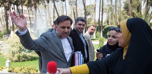 انتخابات تمام شد، آخوندی دست‌بردار نیست