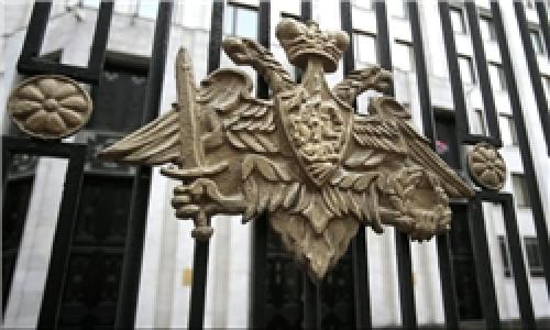 مسکو: تروریست‌های داعش با وجود محاصره ائتلاف آمریکا در حال فرار از رقه هستند