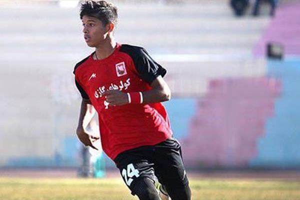 اتش بازی منصوریان در باشگاه پرسپولیس:پیشنهاد رسمی استقلال به گزینه جذاب مدنظر پرسپولیس!/بالاترین پیشنهاد لیگ به بمب جنجالی/مذاکرات پنهانی با ستاره  سرخ پوشان 