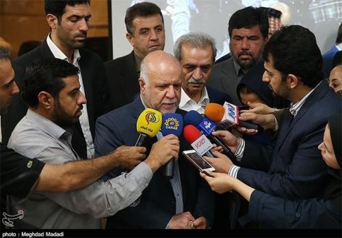  زنگنه: هیچ وقت نگفتم در بنزین خودکفا می‌شویم/ حکم پرونده صادرات گاز به ترکیه محرمانه است 