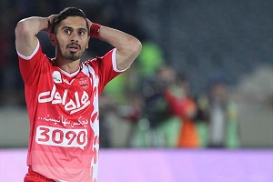 جنجال در اردوگاه سرخ پوشان:خدافظی ستاره جنجالی سرخ پوشان از لیگ برتر/جدایی بازیکن جنجالی و اقای گل پرسپولیس/شوک عجیب به هوادران و برانکو 