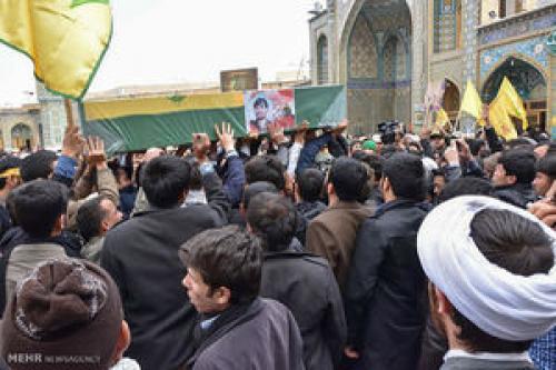 پیکر مطهر ۶ شهید مدافع حرم در قم تشییع می‌شود