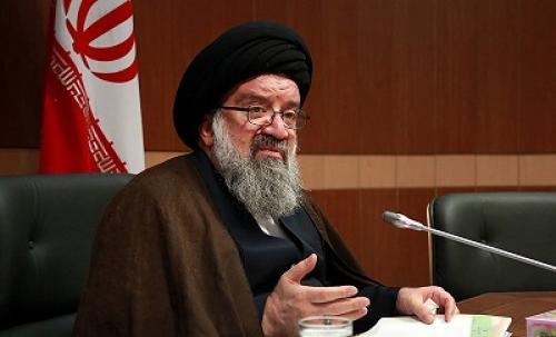 هر نقدی را هتک نامیدن به معنای بستن نام انتقاد است/ آمریکا در مذاکرات هسته‌ای به دنبال عقب‌نشینی ایران بود؛ چرا برخی این را نمی‌فهمند