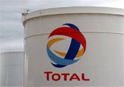  رئیس کمیته بازنگری در قراردادهای نفتی