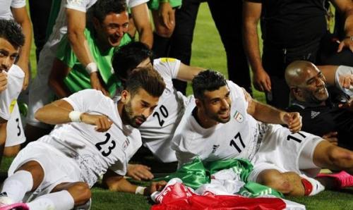 خبری که لحظاتی پیش از پرسپولیس منتشرشد:جدای بازیکن جنجالی از سرخ پوشان قطعی شد/خشم برانکو از جدایی بازیکن جنجالی سرخ پوش/مذاکرات ابی پوشان با گزینه سرخ پوش 