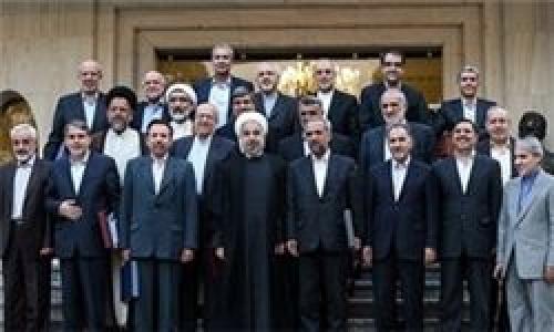 برخی از وزرا، قبل از اینکه عزرائیل به کمک بیاید، کنار بروند!/ جزییات توتال را منتشر کنیم،منافع ملی به خطر می‌افتد/ اعضای کابینه یازدهم با روحانی هماهنگ نبودند
