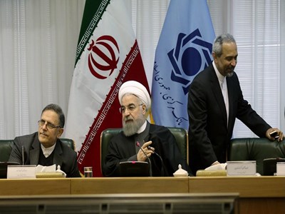 سیاسی‌ترین دوران بانک مرکزی/ سانسور آمار چک‌های برگشتی با دستور دولت ۱۵ ماهه شد! 