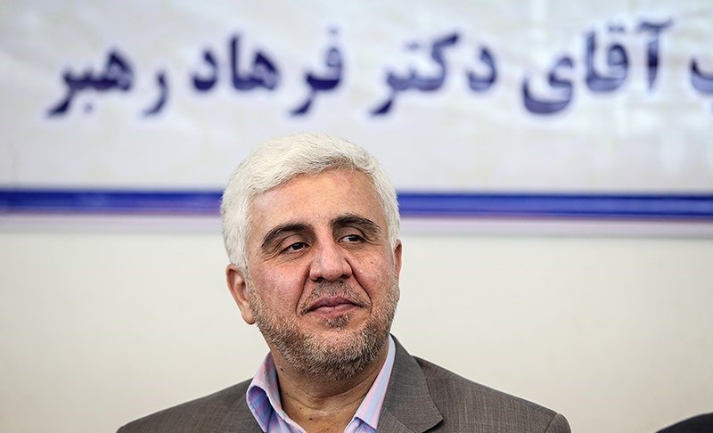  علم و پژوهش جناح و دسته نمی‌شناسد/ آغوش دانشگاه آزاد به روی پژوهشگران داخلی و خارجی باز است 