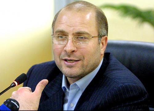 یکی از کارهای بزرگ جسارت «خود‌انتقادی» و متحوّل کردن اصولگرایی است/ لزوم ترسیم ویژگی‌ها و مبانی «نواصولگرایی»