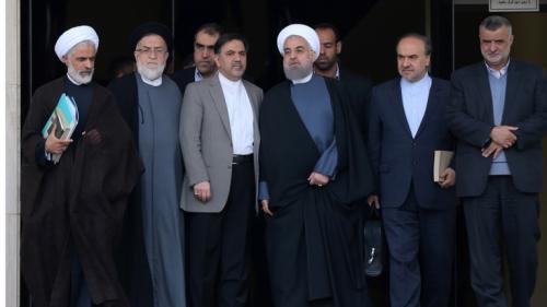 ازسهم خواهی دردولت تانظررهبری/رهبری برای گزینش وزرا جز در مواردی که قانون مجاز کرده، اعلام نظر نمی فرمایند.