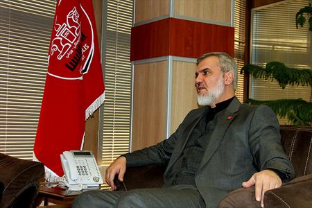 شوک به هواداران پرسپولیس/قیام رویانیان علیه مدیران پرسپولیس/یک افشاگری جنجالی