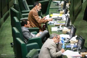 موافقان و مخالفان طرح مقابله با آمریکا چه گفتند؟