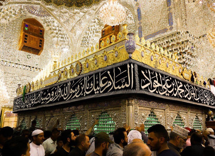 عکس/ حرمین شریفین کاظمین سیاه‌پوش شد