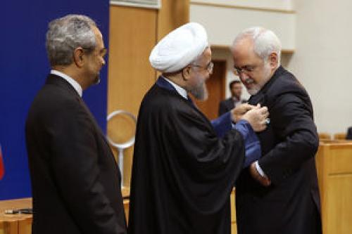نگاهی به اولین اظهارنظر ظریف در دولت دوازدهم/«شق القمر» بودن برجام را چه کسانی تئوریزه کردند؟ +عکس
