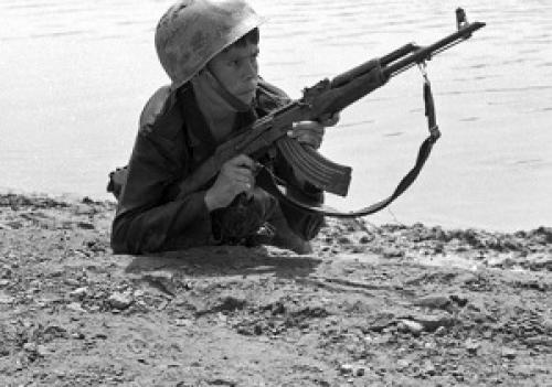 عکس/تصاویر دیده نشده از شهید حسن جنگجو