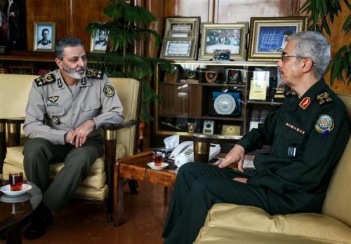  دیدار سرلشکر باقری با فرمانده کل ارتش 