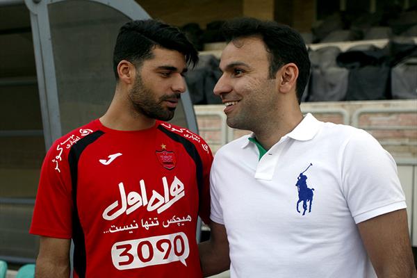  وضعیت پرسپولیس ترس به اردوی الاهلی برده است/ منشا نشان داد هنوز با تیم هماهنگ نیست