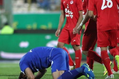 تیرخلاص به استقلال ومنصوریان:استقلال رسما از لیگ قهرمانان آسیا حذف شد/شکستی دیگر در کارنامه علیمنصور/خشم هوادران ابی پوش از کم کاری استقلال
