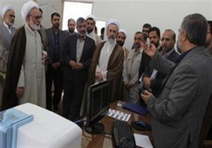 کارت شناسایی هوشمند طلاب غیرایرانی رونمایی شد