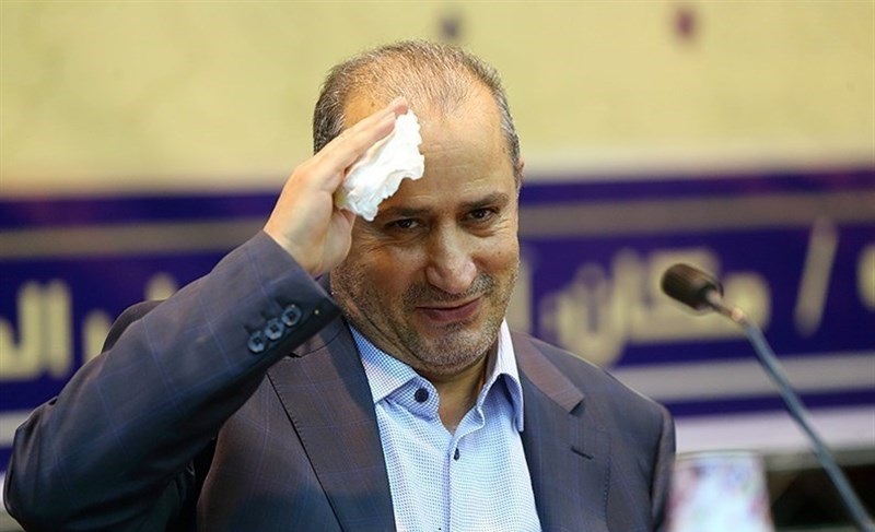 امیدوارم با واگذاری بلیت‌فروشی شرایط سرخابی‌ها بهتر شود/ سیاست ما در مورد ورود بانوان، سیاست وزارت ورزش است 