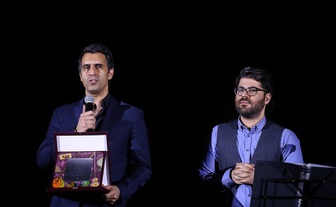  حامد همایون نذرش را ادا کرد 