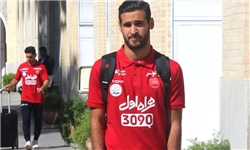  هافبک پرسپولیس راهی امارات شد/عکس 