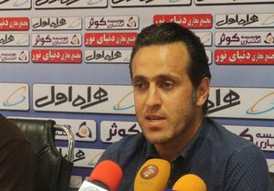  علی کریمی: استعفا ندادم، تمام!