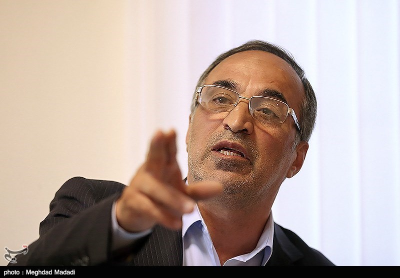 واعظ آشتیانی: سرباز پیادههای «دلال دبینشین» در ایران برایش ایفای نقش میکنند/ ادامه بدهند، اتفاقات آن شب را با آدرس دقیق میگویم واعظ آشتیانی: سرباز پیادههای «دلال دبینشین» در ایران برایش ایفای نقش میکنند/ ادامه بدهند، اتفاقات آن شب را با آدرس دقیق میگویم