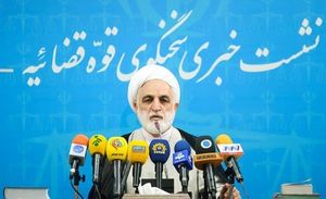 مه‌ماجرای ناهای محرمانه جعلی به نام رئیسی/ دستگیری بدهکار ۳۰ هزار میلیاردی/ادامه رسیدگی به پرونده فریدون