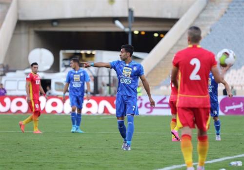 اعلام آمادگی درخشان برای جذب هافبک استقلال