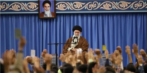 آمریکا با ملت ایران دشمن است، نه با رهبر و دولت جمهوری اسلامی
