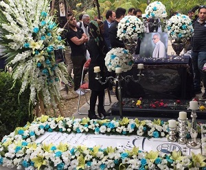 عکس/ مراسم اولین سالگرد درگذشت منصور پورحیدری