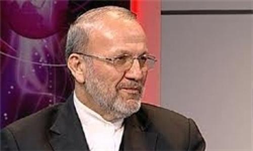 اهدای نشان درجه یک به منوچهر متکی