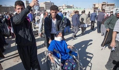 عکس/امداد رسانی به مصدومان زلزله 