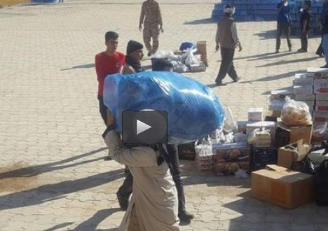  فیلم/ کمک‌های خودجوش جمعی از طلاب قم به زلزله زدگان