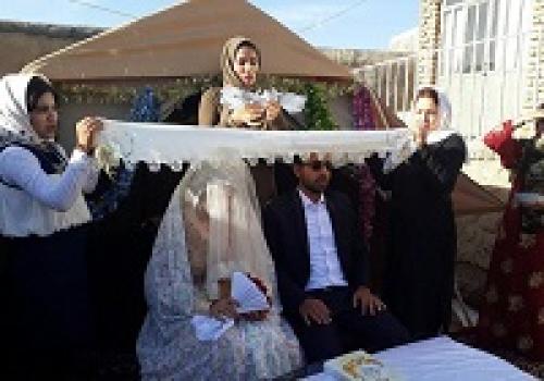  عکس/ مراسم عقد در مناطق زلزله‌زده